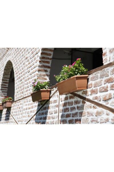 Kiremit Renk Villa Balkon Saksı No 0 2.75 Litre